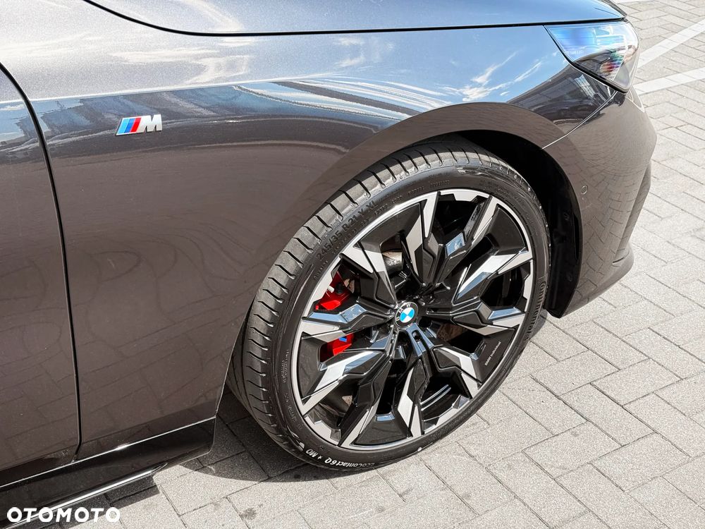 BMW Seria 5 520i - 11