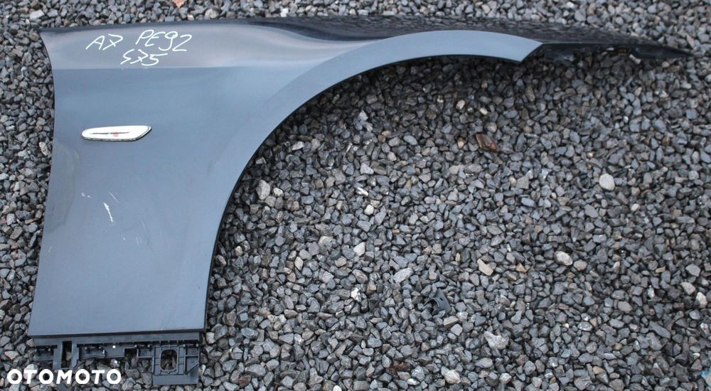 BŁOTNIK PRAWY PRZÓD PRZEDNI BMW E92 E93 475 BLACK SAPPHIRE - 1