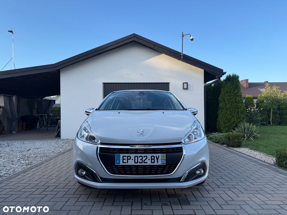 Peugeot 208 1.6 BlueHDi Allure S&S - 8