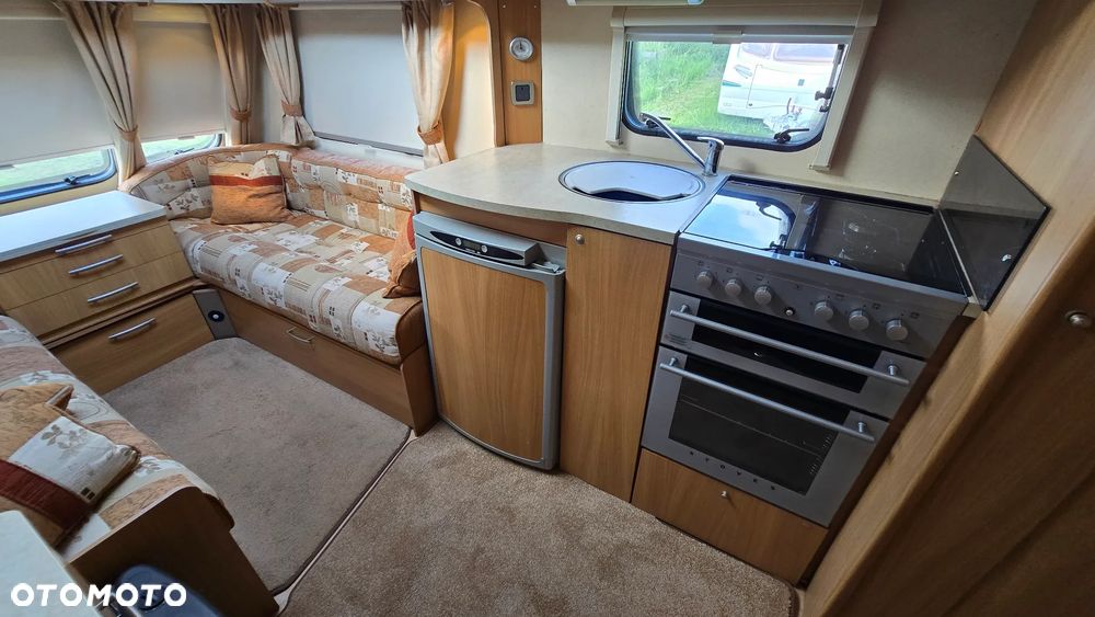SWIFT CORNICHE - 32