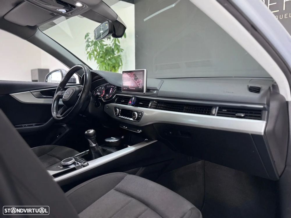 Audi A4 Avant 2.0 TDI Business Line - 8