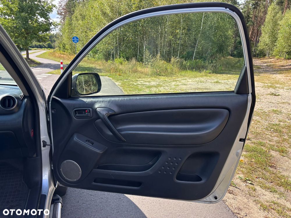 Toyota RAV4 2.0 VVT-i Prestige - 12