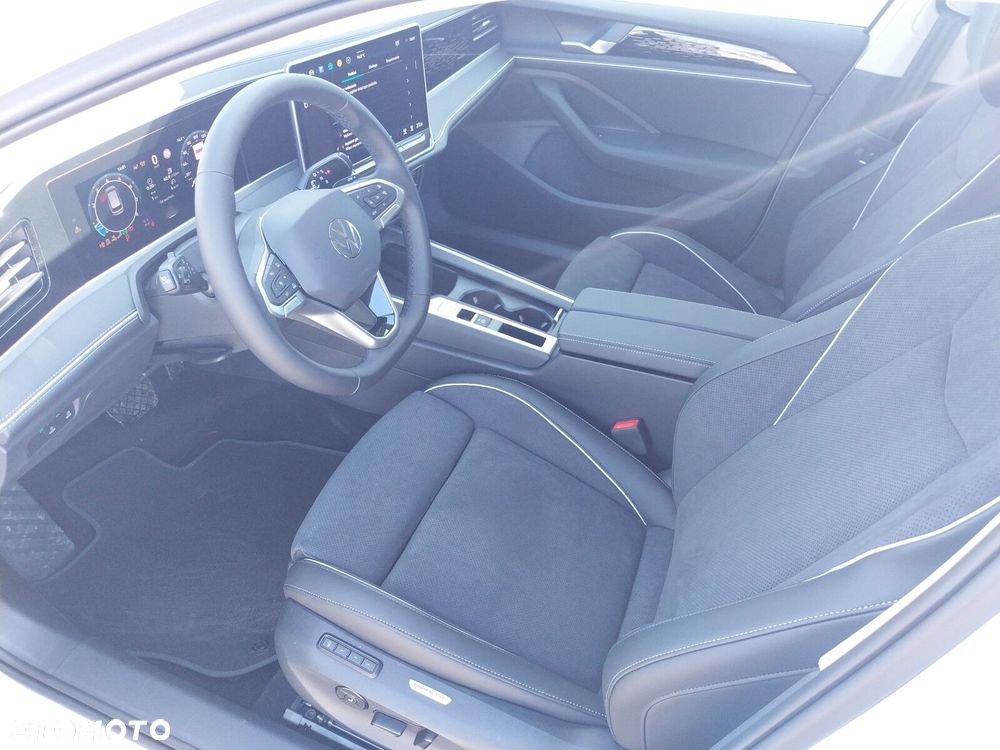 Volkswagen Passat Variant - 7