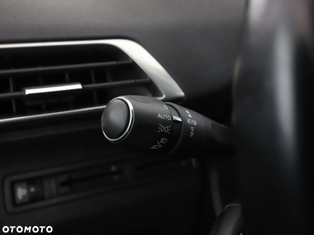 Peugeot 3008 1.2 PureTech Allure S&S EAT6 - 35