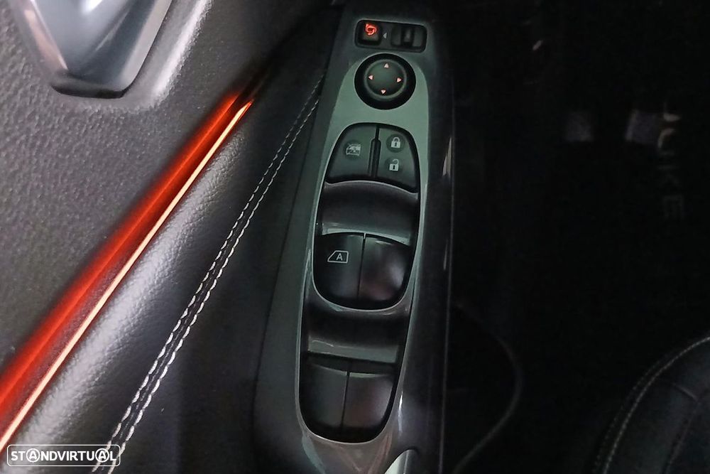 Nissan Juke 1.0 DIG-T Tekna - 8