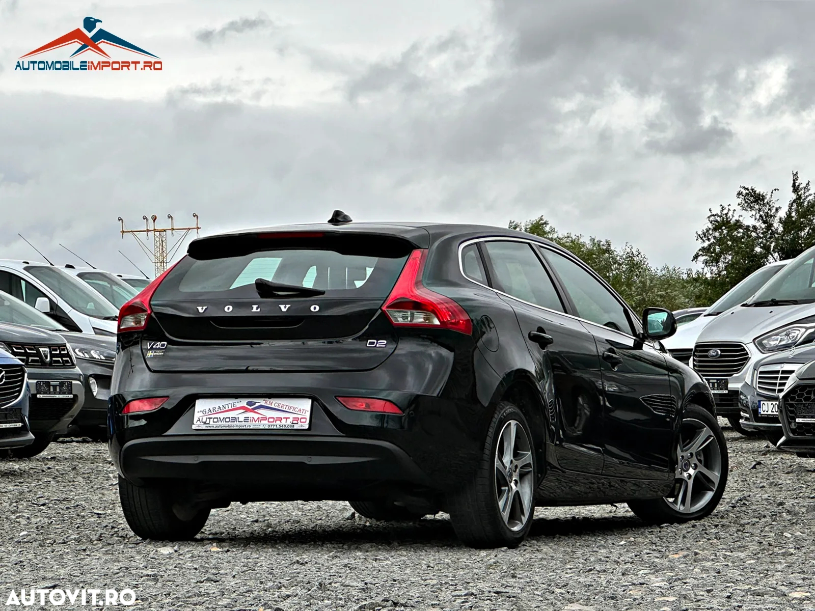 Volvo V40 D2 Aut. Summum - 2