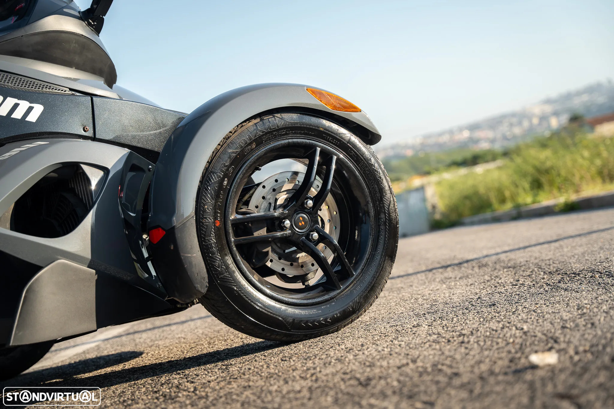 Can-Am Spyder RS - 10