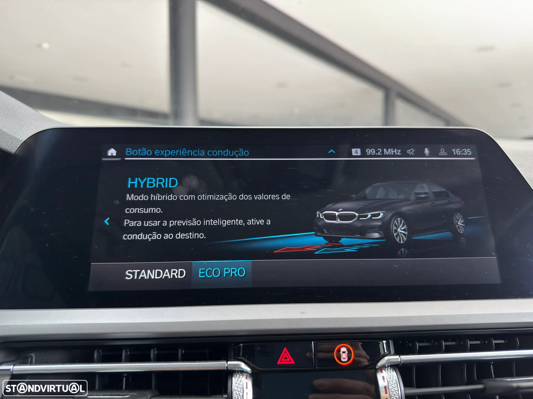 BMW 330 e Pack M Auto - 36