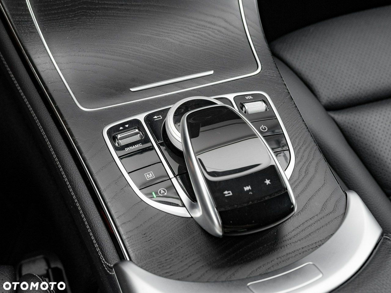 Mercedes-Benz GLC Coupe 300 4-Matic - 18