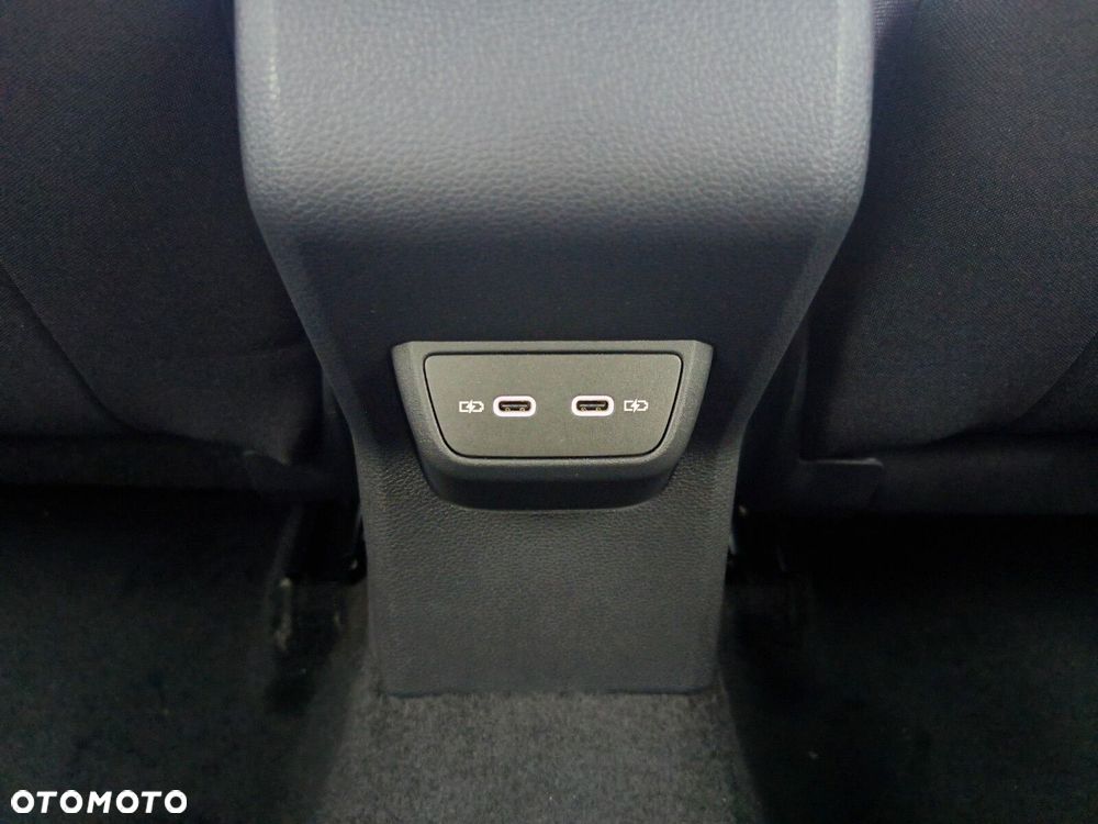 Volkswagen Polo 1.0 TSI Life Plus DSG - 26