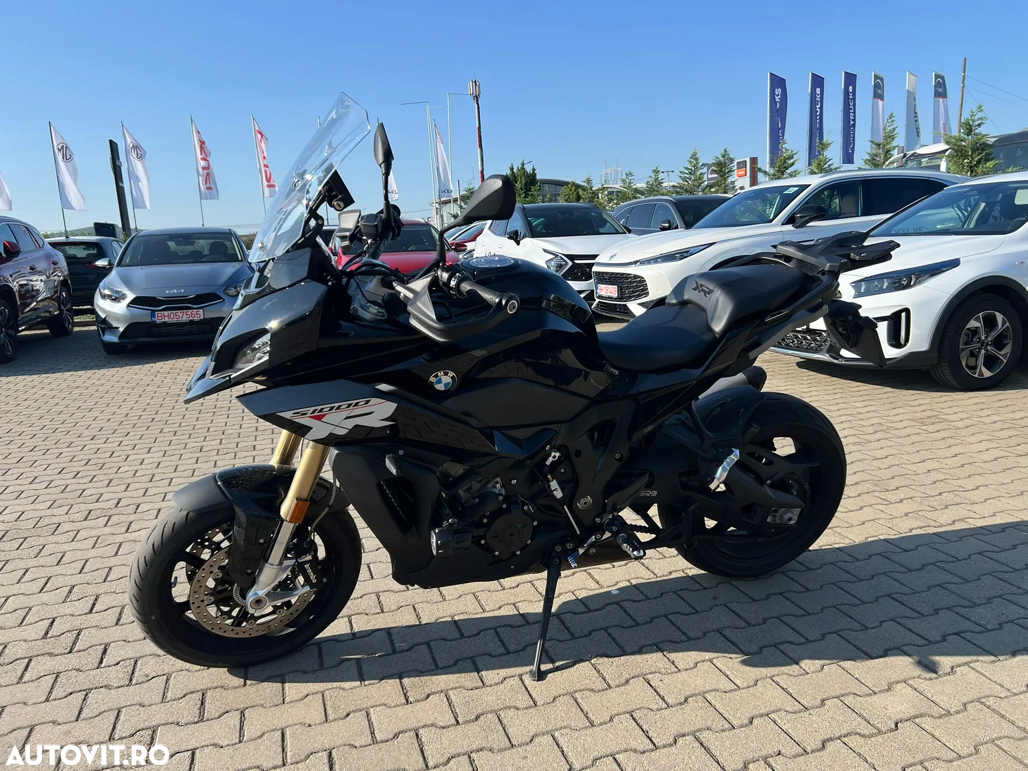 BMW S1000XR - 2