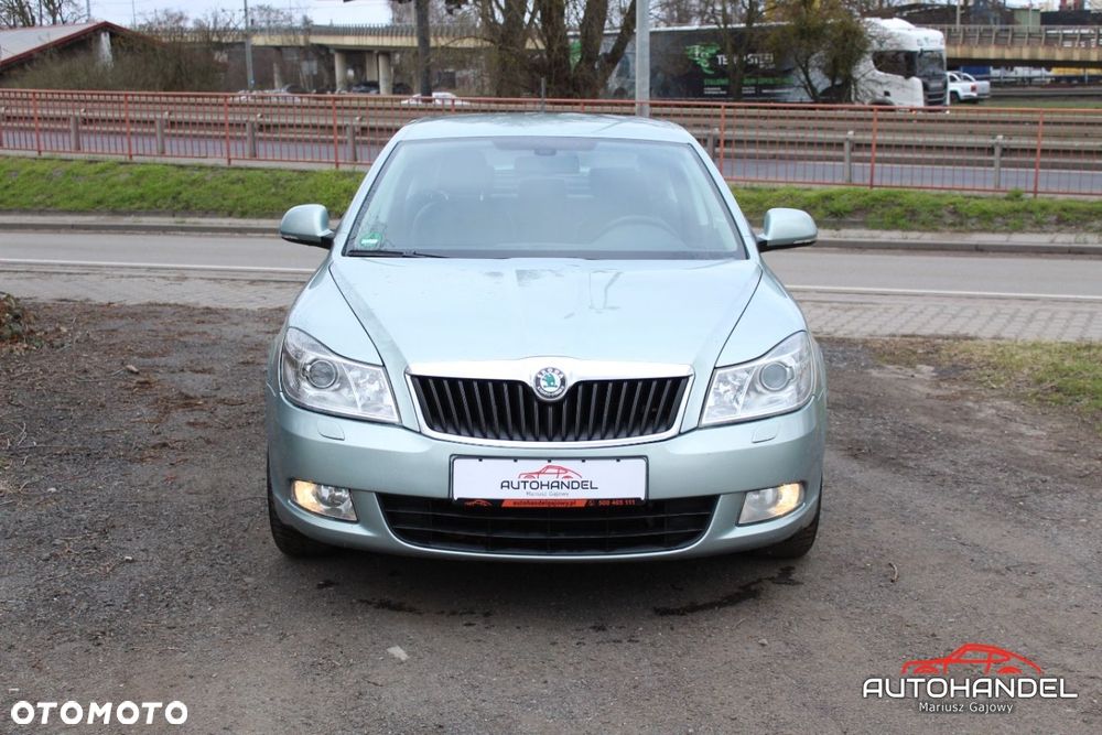 Skoda Octavia - 2
