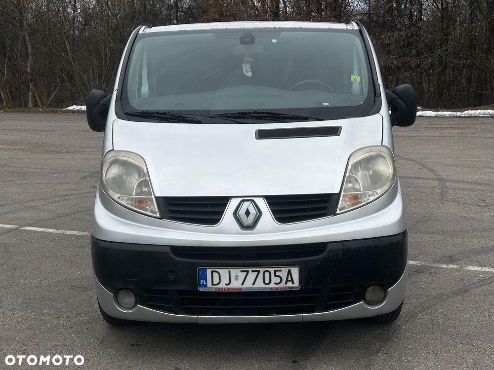 Renault Trafic - 8