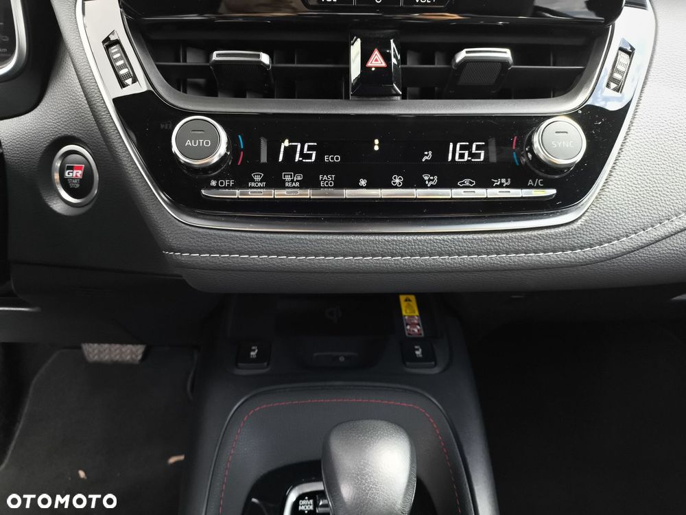 Toyota Corolla 1.8 Hybrid GR Sport Dynamic - 20
