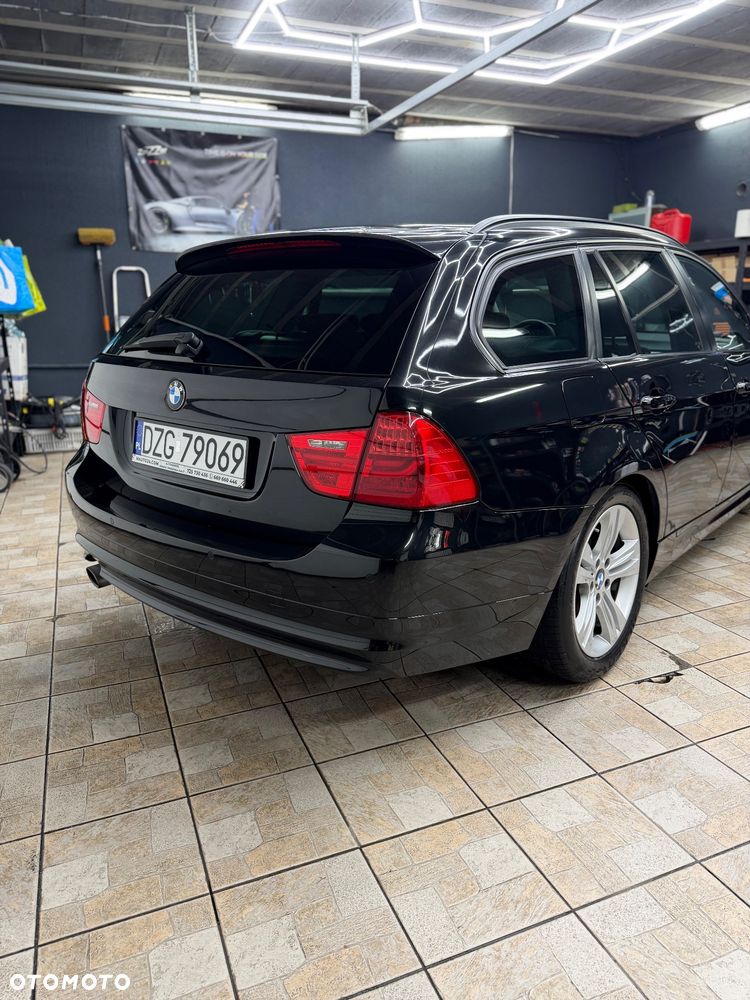 BMW Seria 3 320d - 6
