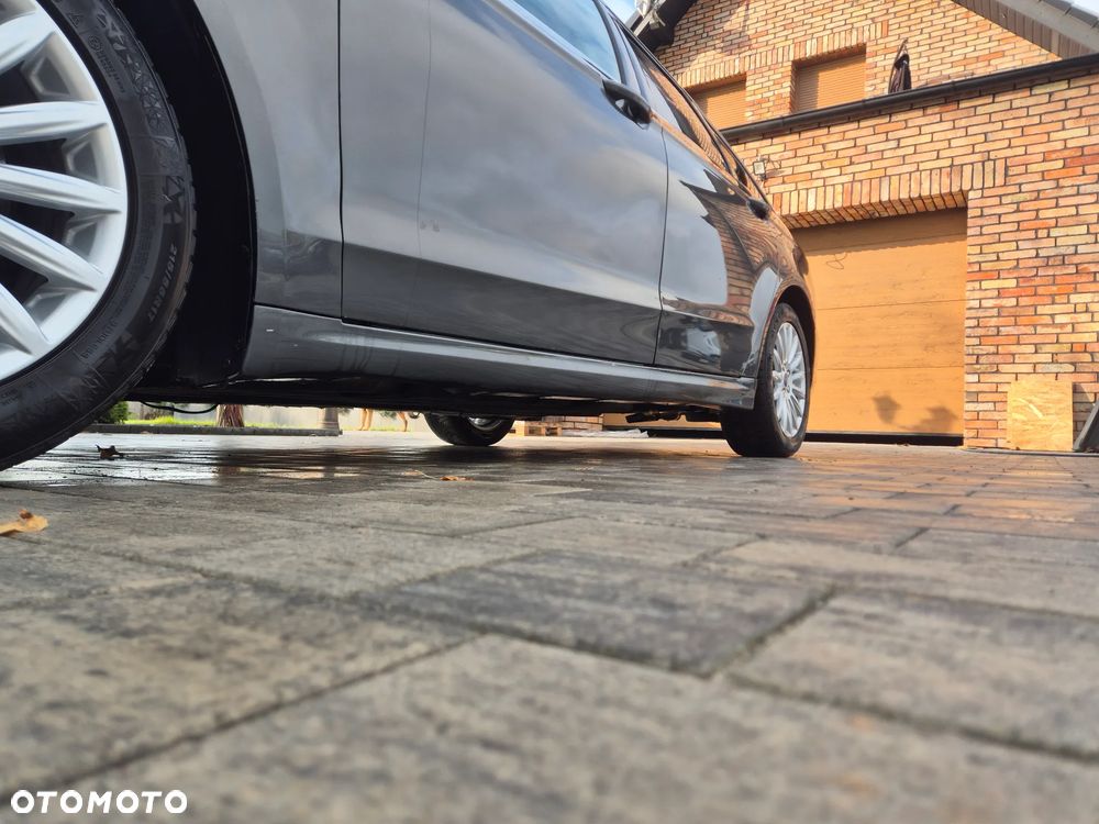 Ford Mondeo - 18