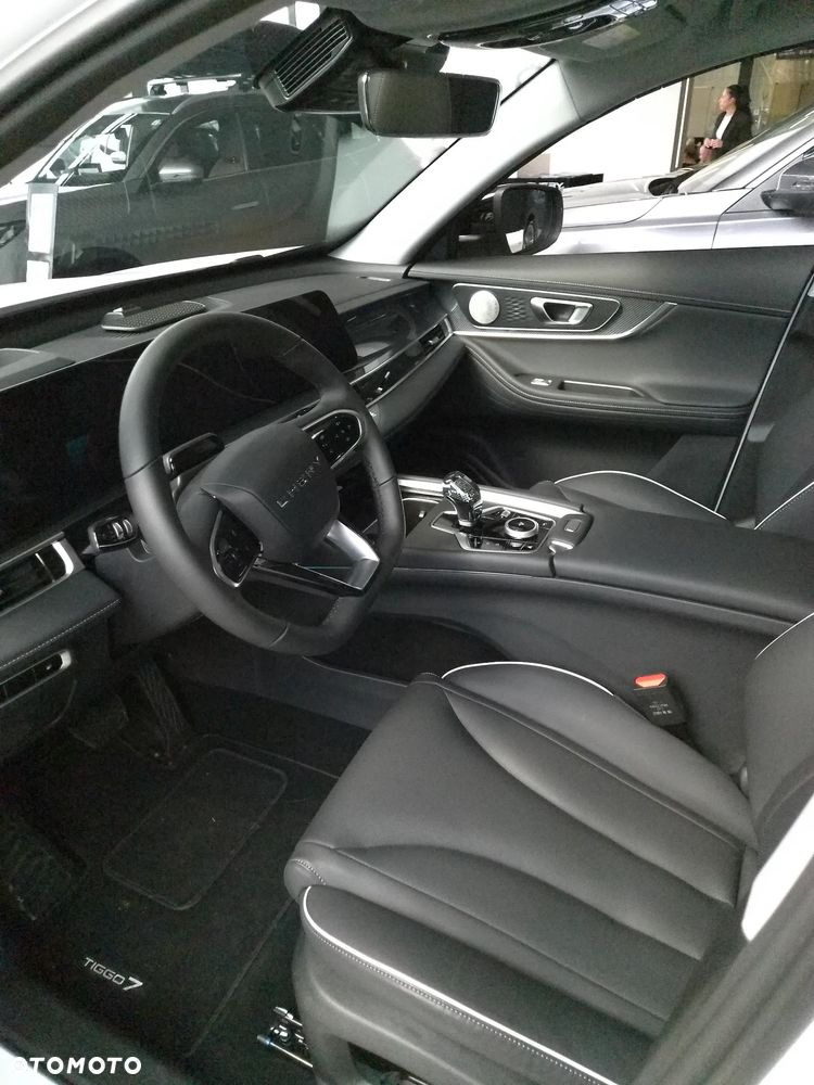 Chery Tiggo 7 1.5 T-GDI Super Hybrid Prestige DHT - 9