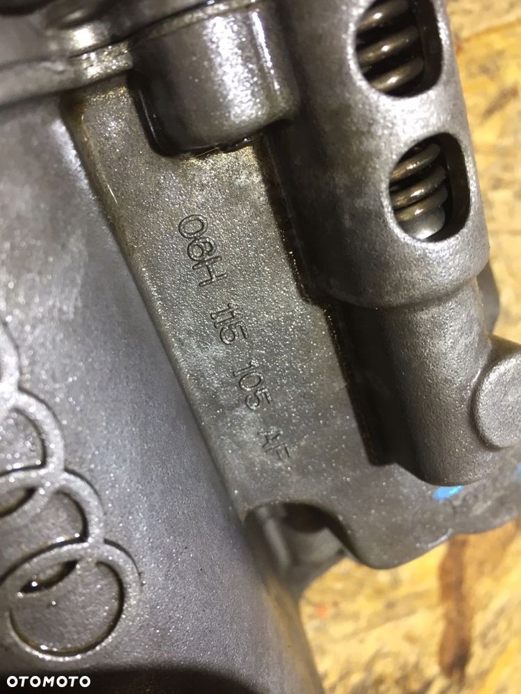 audi a4 b8 2.0 tfsi pompa oleju cdnc 06h115105af - 7