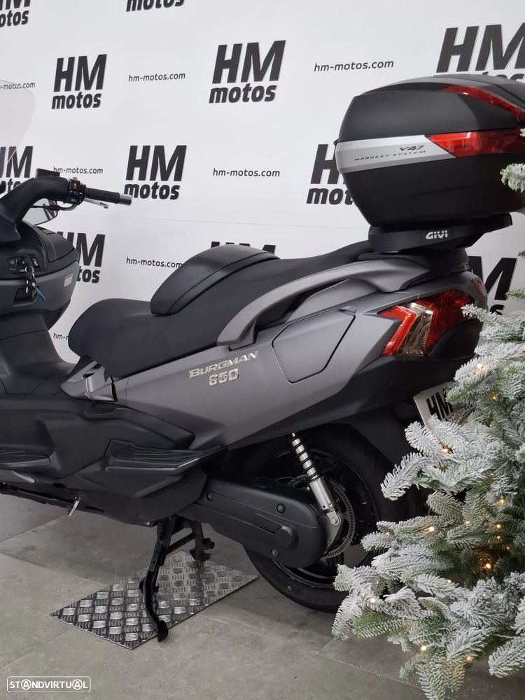Suzuki Burgman 650 EXECUTIVE - 14