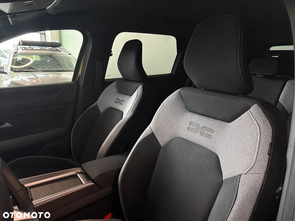 Dacia Bigster 1.8 Full Hybrid 155 Journey MMT - 10