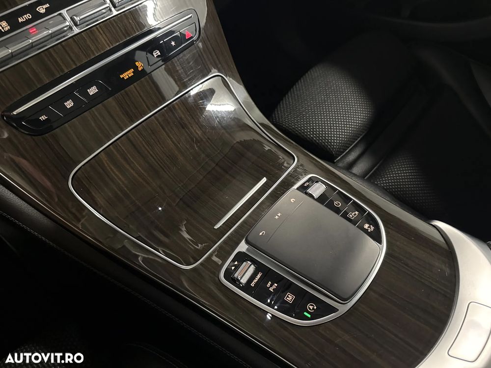 Mercedes-Benz GLC 220 d 4MATIC 9G-TRONIC - 30