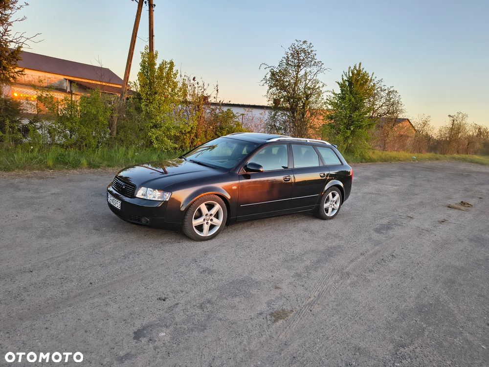 Audi A4 Avant 3 - 36