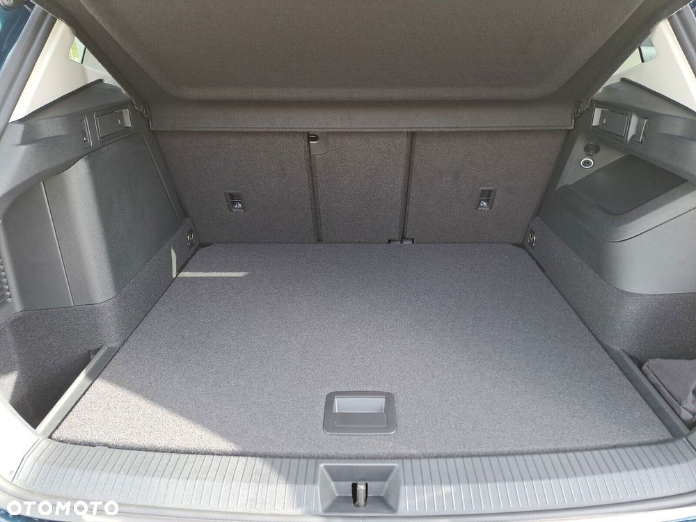 Volkswagen Tiguan - 18