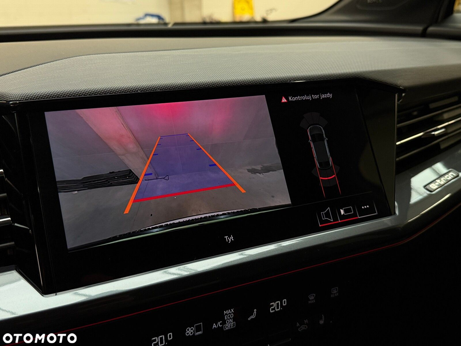 Audi Q4 e-tron - 37