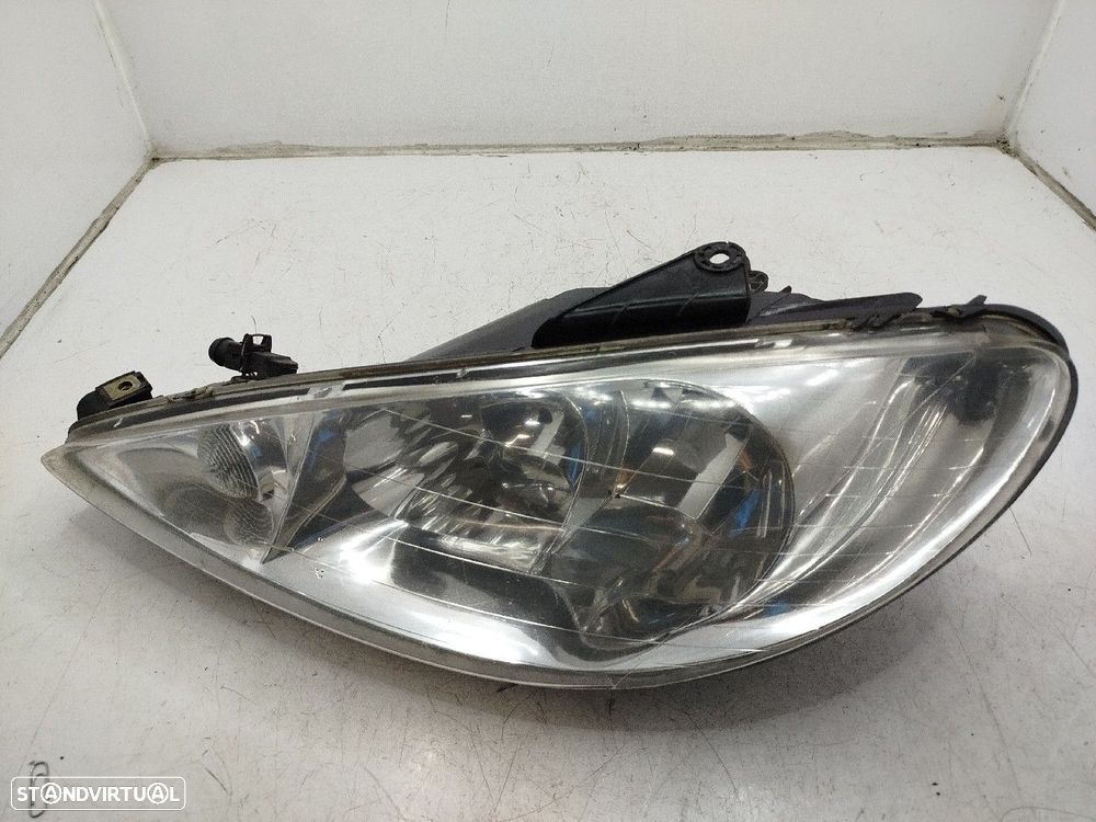 Farol/ Otica Dianteiro Esq Peugeot 206 (2A/C) - 1