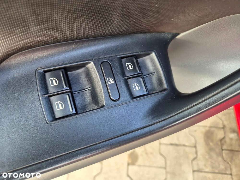 Seat Ibiza 1.4 16V Style - 23