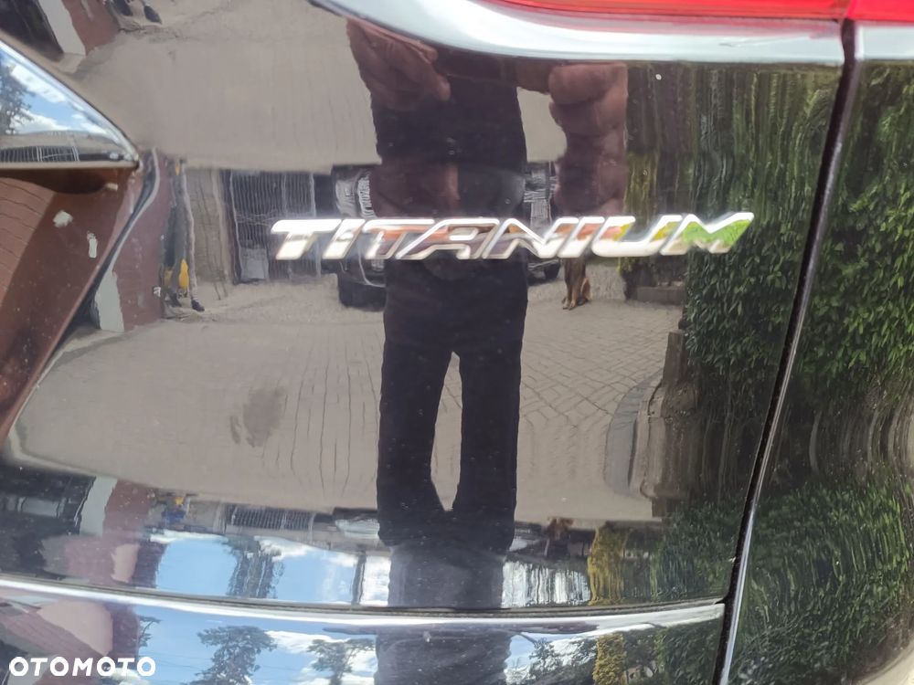 Ford Kuga 2.0 TDCi 4x4 Titanium - 37