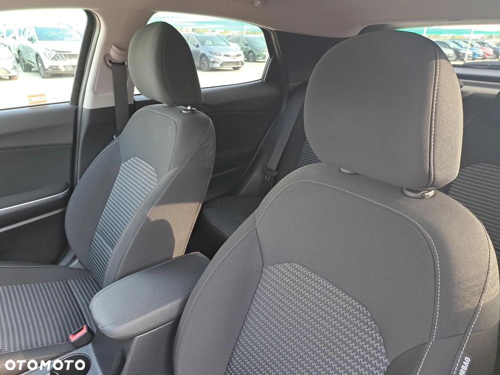 Kia XCeed 1.5 T-GDI M DCT - 12