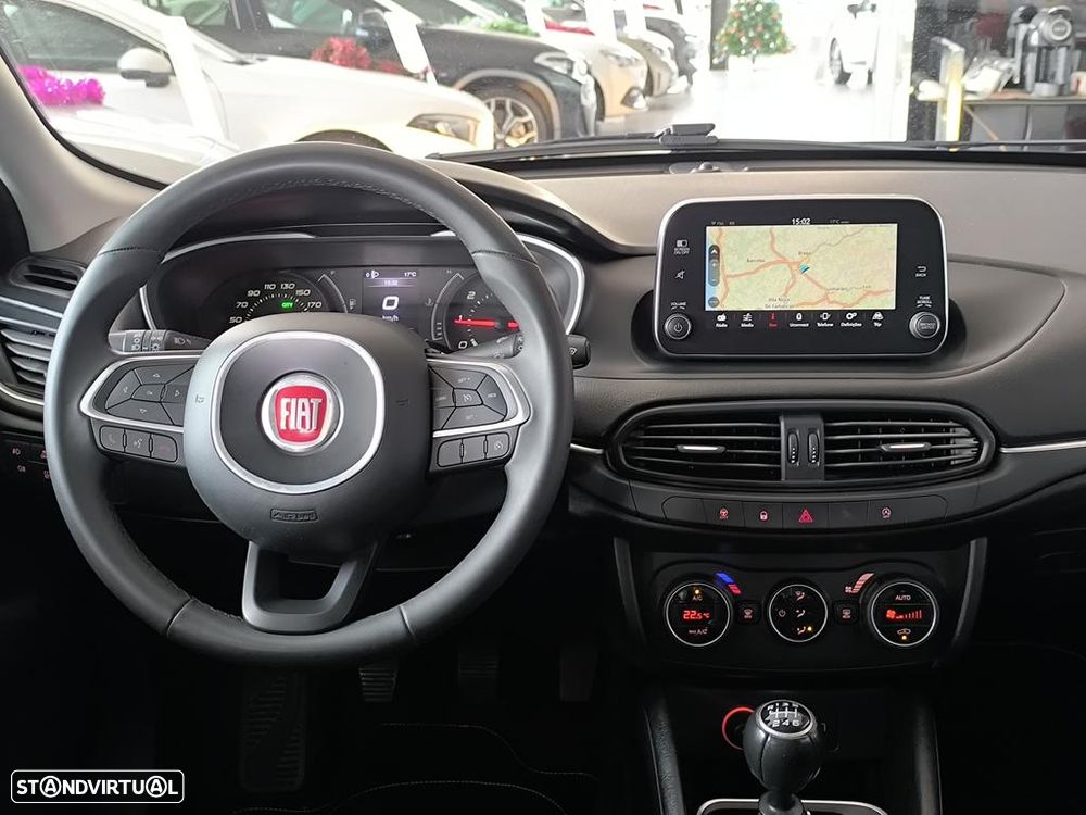 Fiat Tipo Station Wagon 1.6 M-Jet Lounge J17 - 26