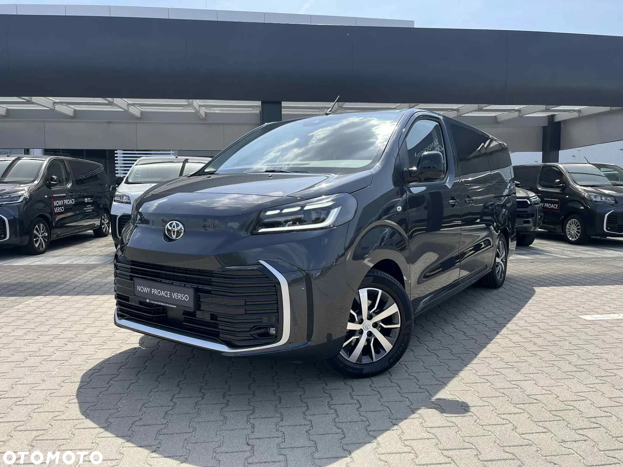 Toyota Proace Verso 2.0 D4-D Long VIP - 1