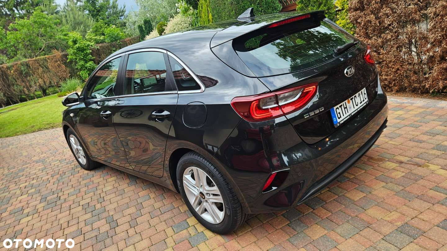 Kia Ceed - 6