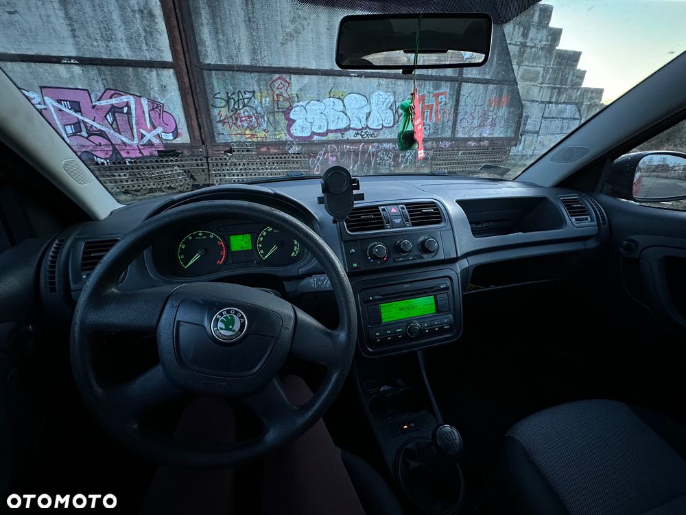 Skoda Fabia 1.2 HTP Classic - 8