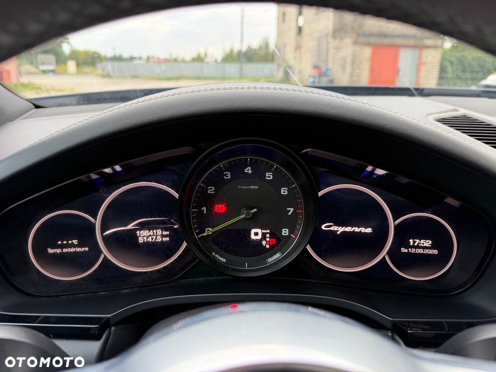 Porsche Cayenne E-Hybrid Tiptronic S - 38