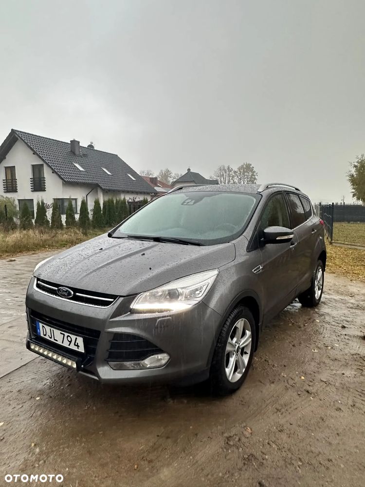 Ford Kuga 2.0 TDCi 4x4 Titanium - 10