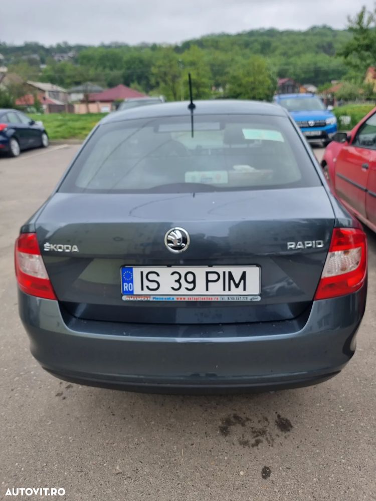 Skoda RAPID 1.2 TSI Active - 2