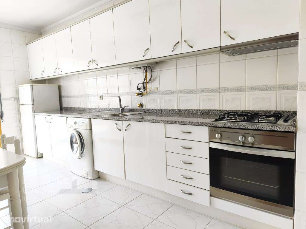 Apartamento T2 para arrendar em Arcozelo - Barcelos - Grande imagem: 3/23