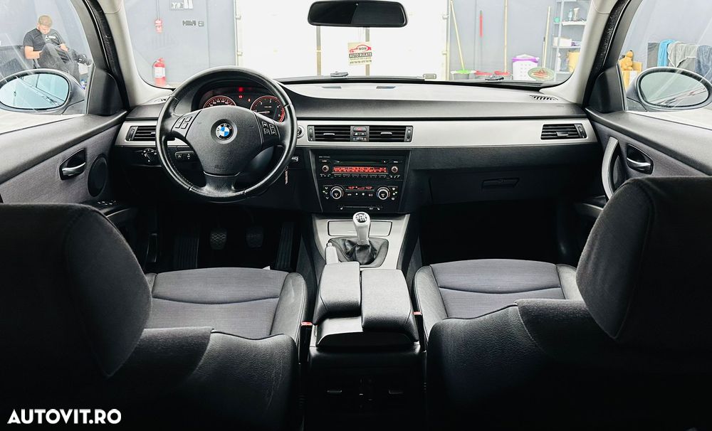 BMW Seria 3 318d DPF Edition Exclusive - 7
