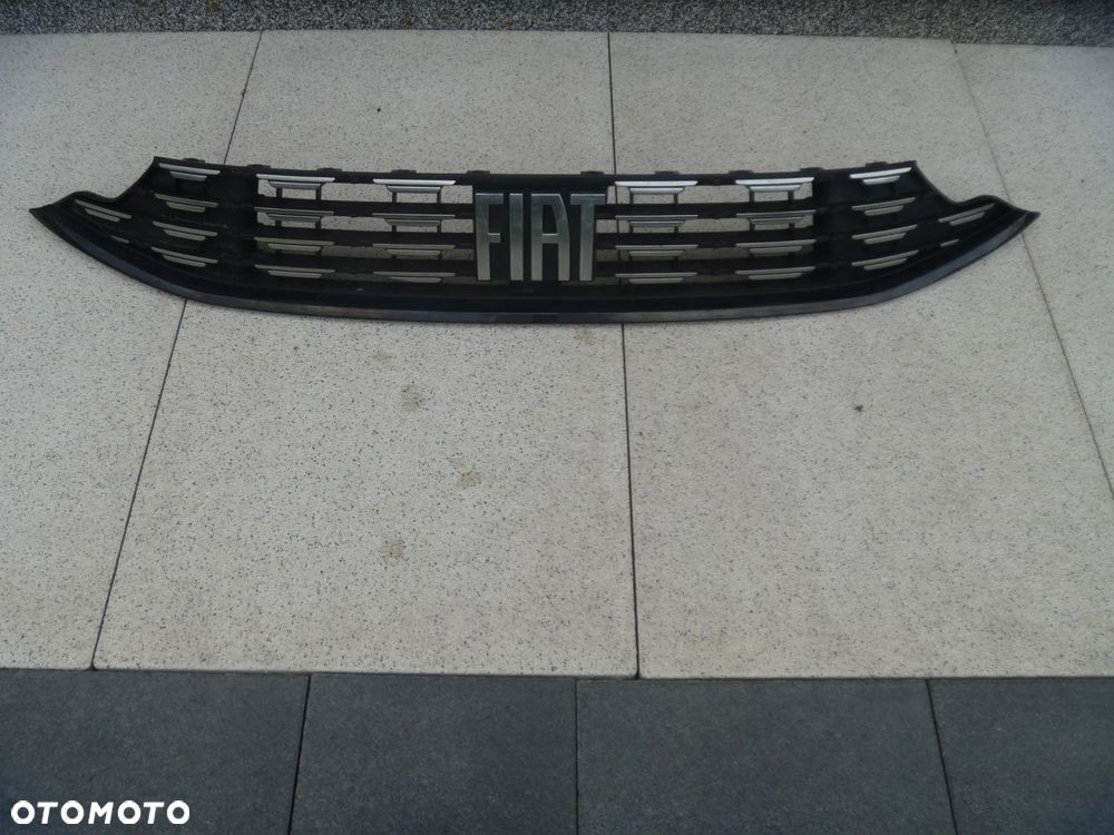 FIAT TIPO II LIFT 2020 ATRAPA CHŁODNICY CHROM ORYGINAŁ 73573464 - 2