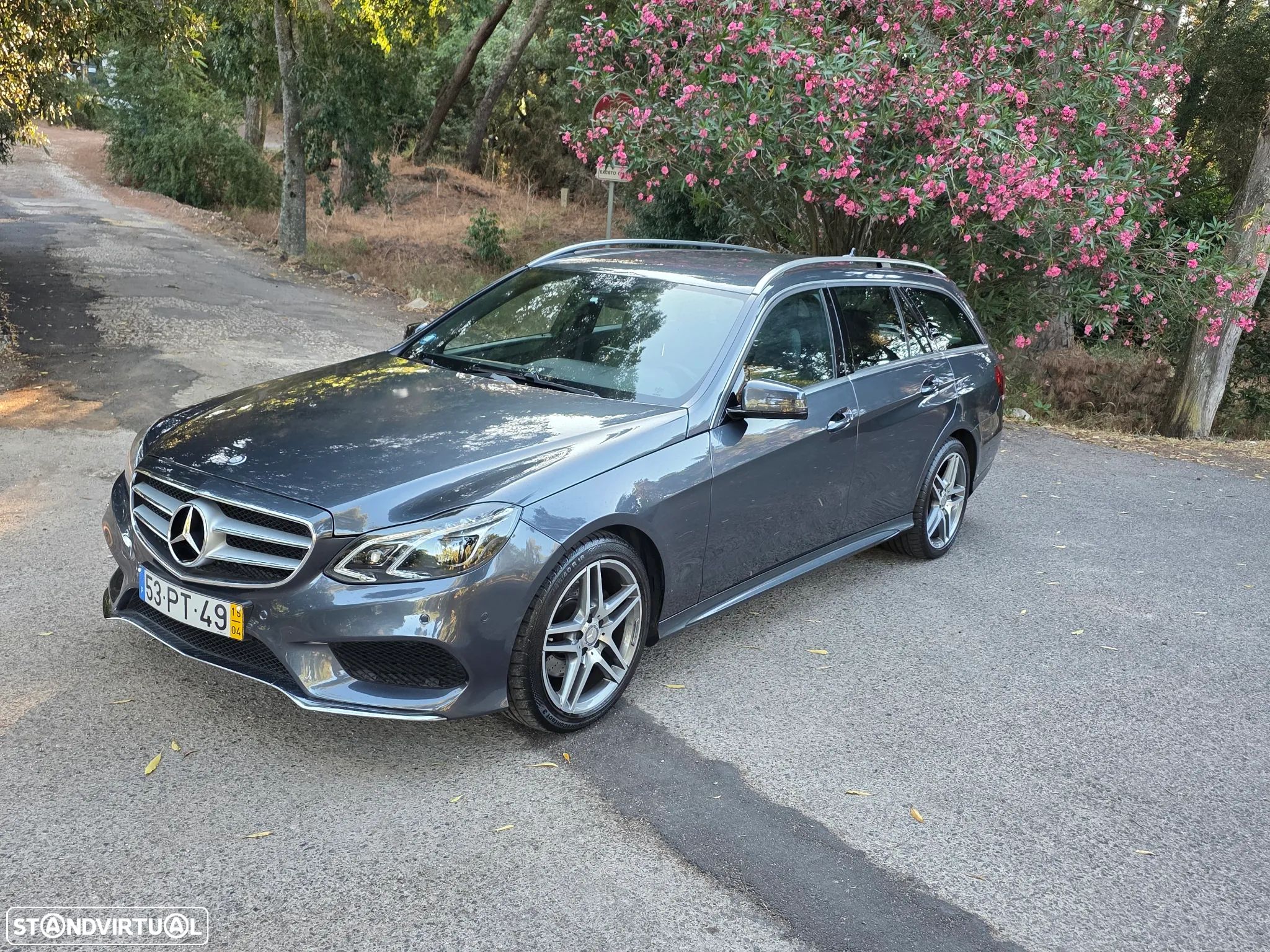 Mercedes-Benz E 300 Bluetec Hybrid Avantgarde - 1