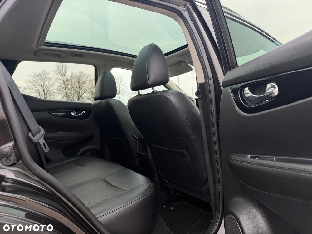 Nissan Qashqai 1.6 DCi Tekna Xtronic - 36