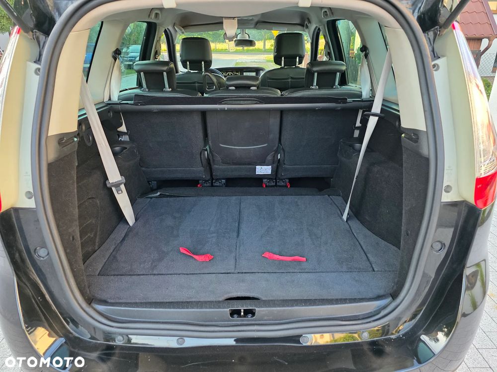 Renault Grand Scenic ENERGY TCe 115 Bose Edition - 23