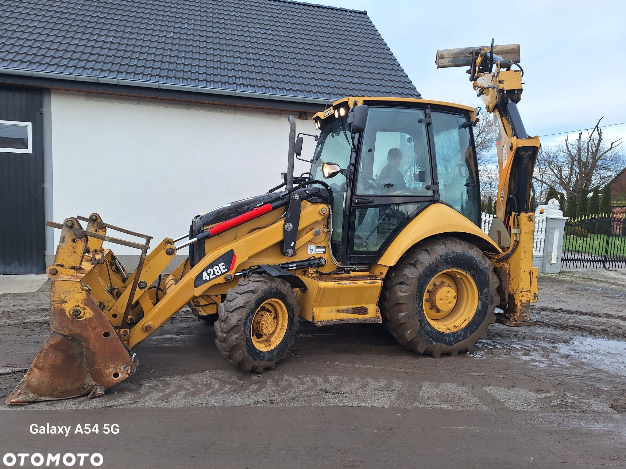 Caterpillar 428E - 4