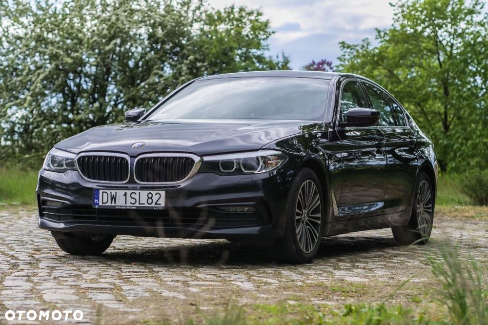 BMW Seria 5 518d Sport Line - 7