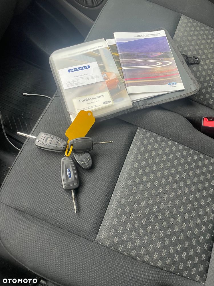 Ford Transit custom - 19