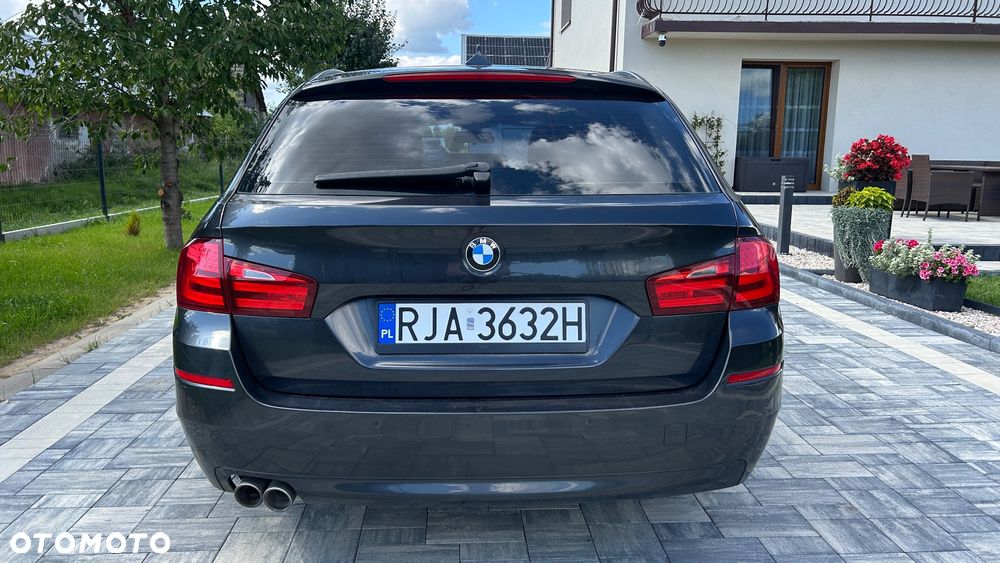 BMW Seria 5 520d Luxury Line - 6