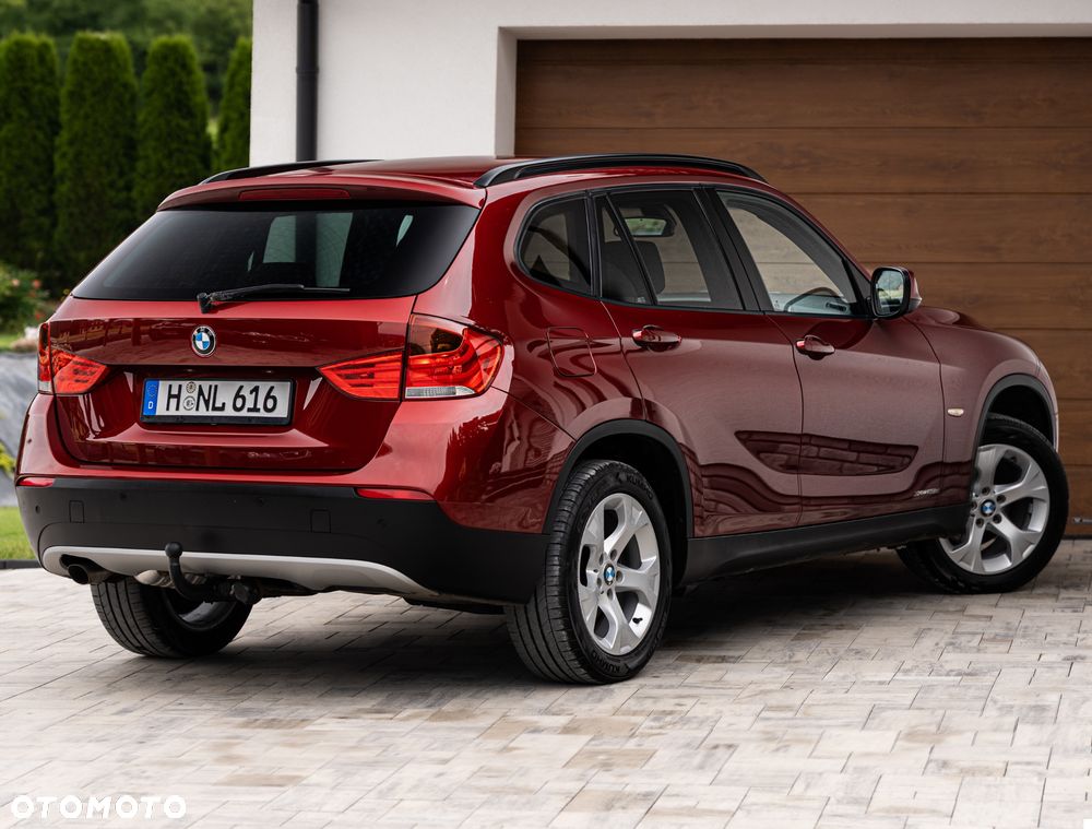BMW X1 xDrive18d - 15